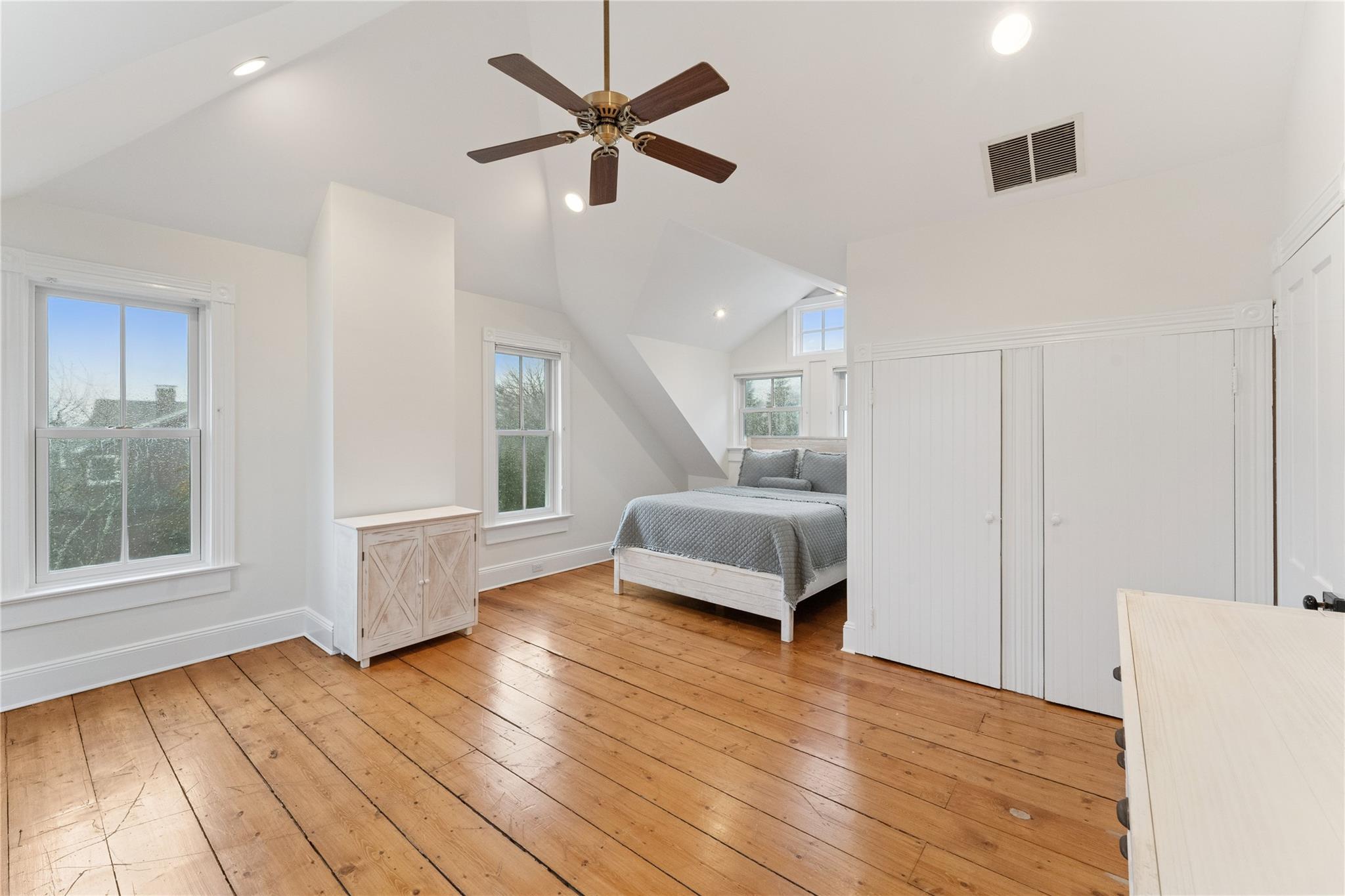 127 Senix Avenue, Center Moriches, New York image 24