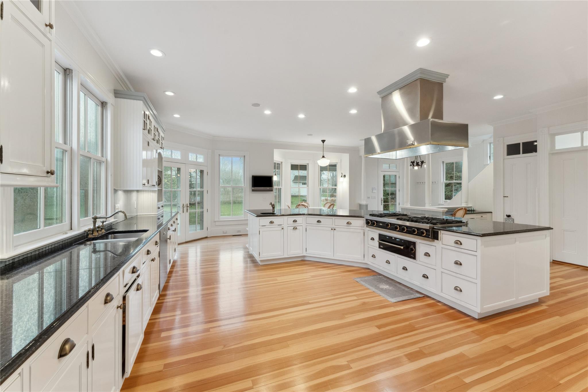 127 Senix Avenue, Center Moriches, New York image 11