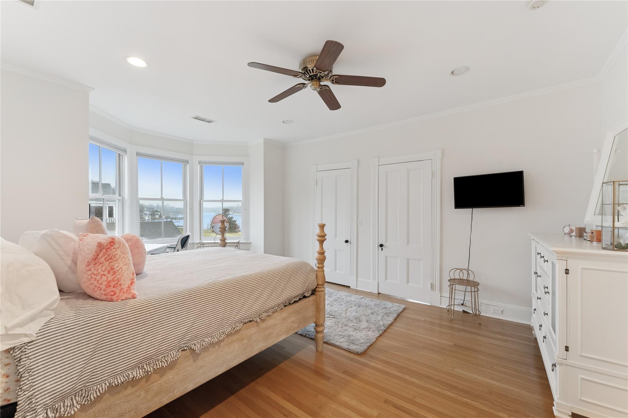 127 Senix Avenue, Center Moriches, New York image 22
