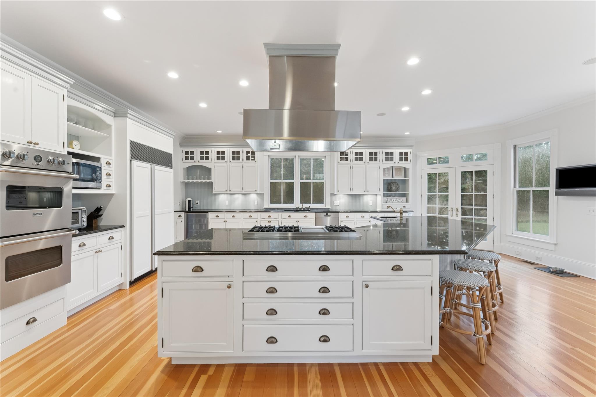 127 Senix Avenue, Center Moriches, New York image 10
