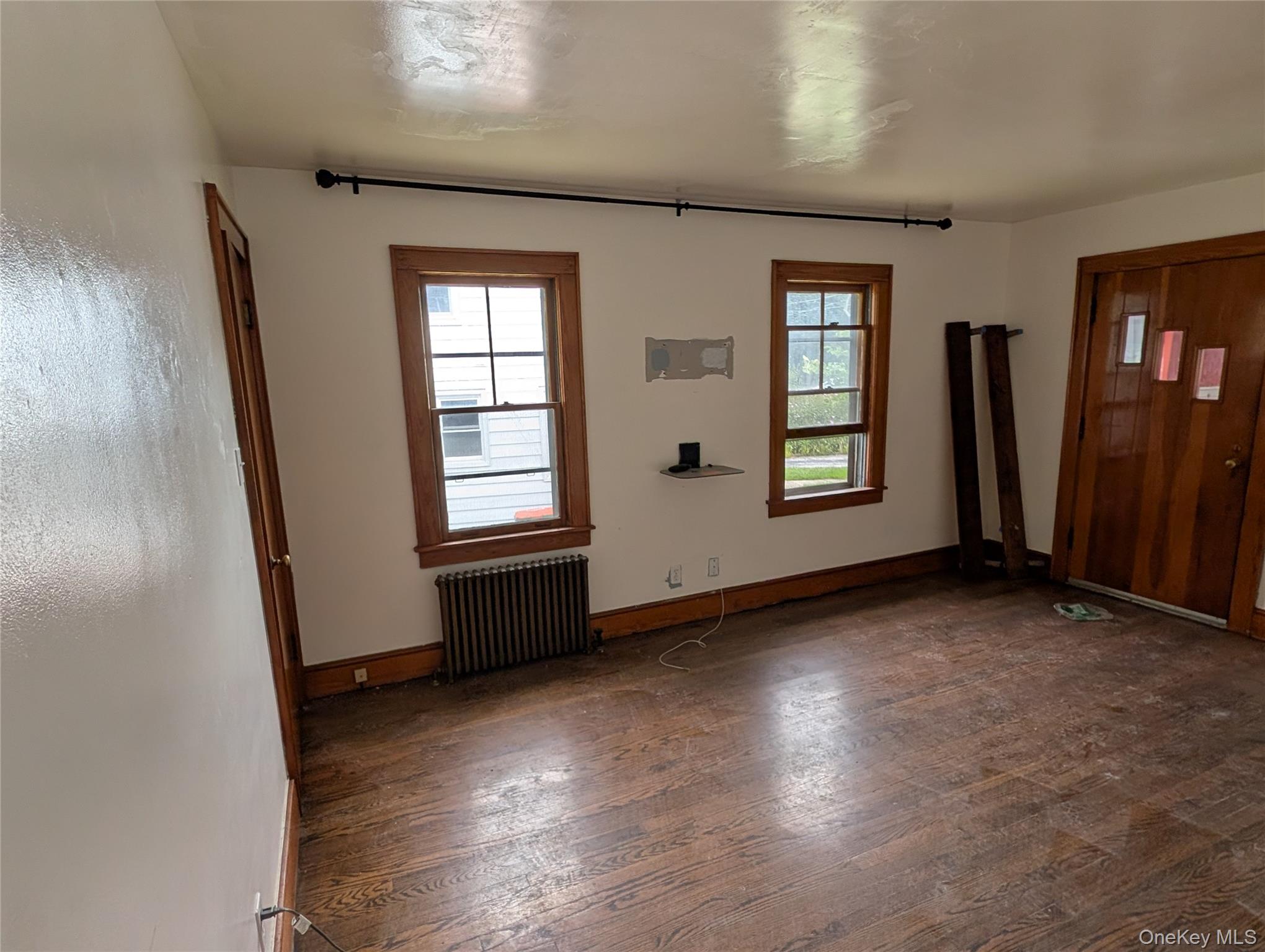 106 Depuyster Avenue