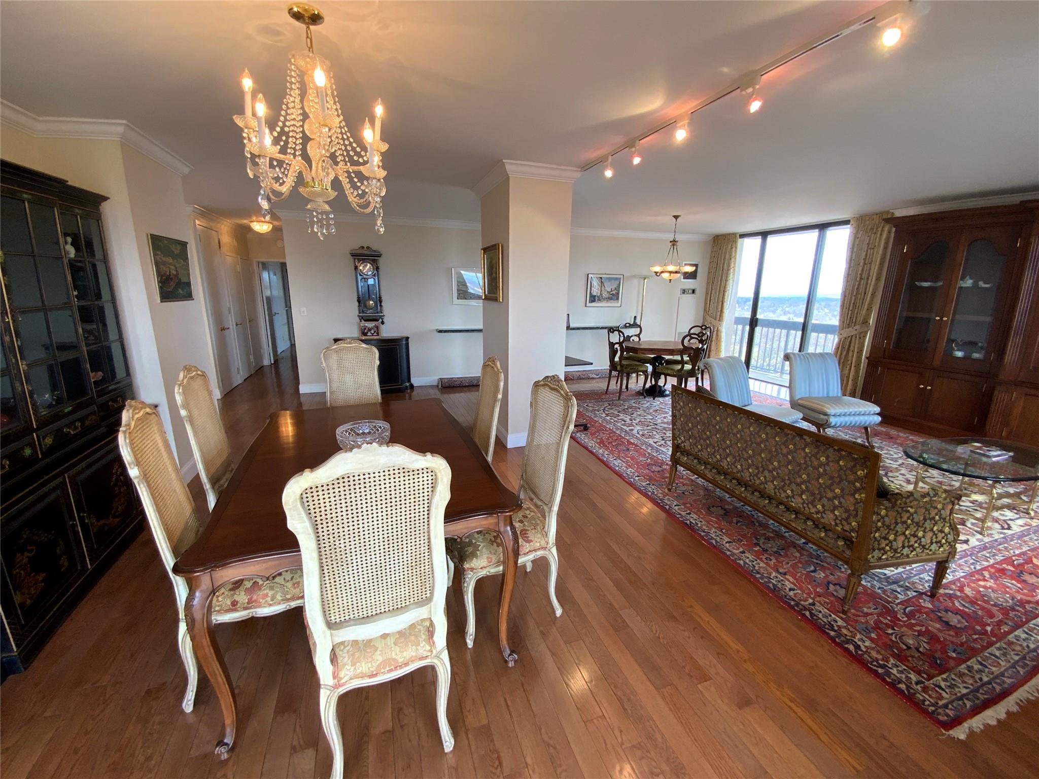 27010 Grand Central Parkway Pkwy #14E, Floral Park, New York image 6
