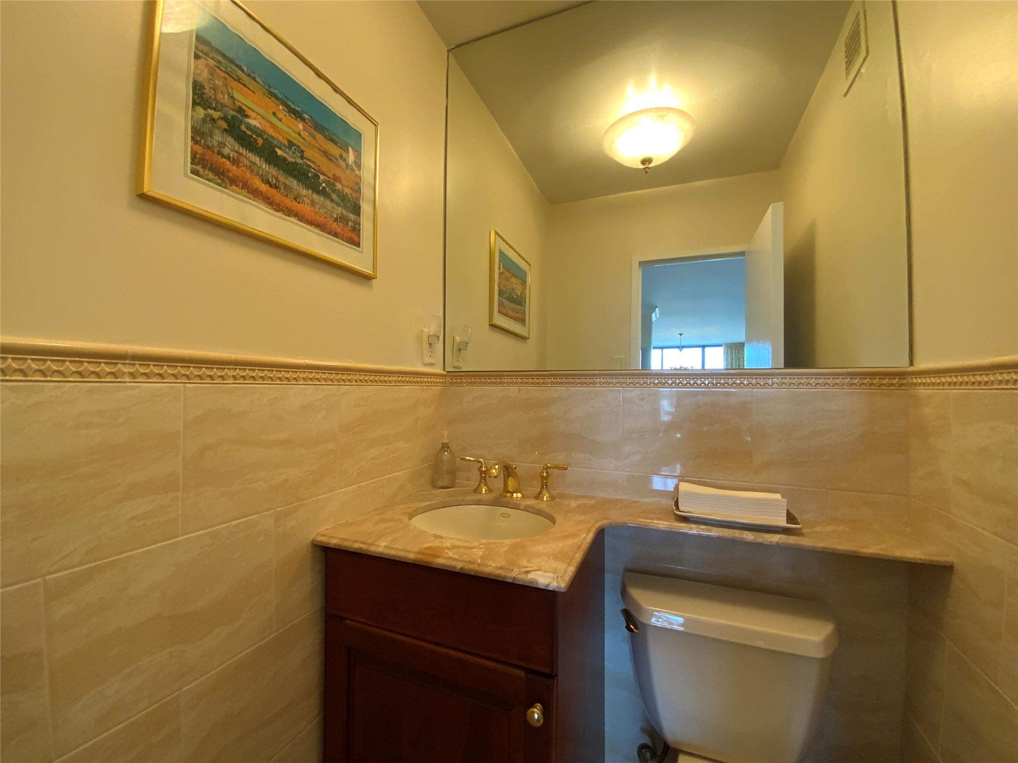 27010 Grand Central Parkway Pkwy #14E, Floral Park, New York image 11