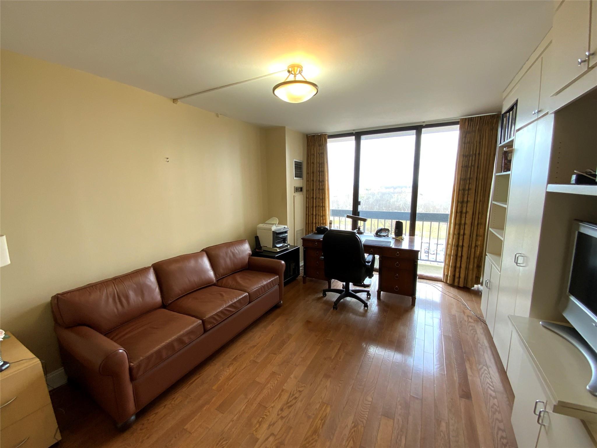 27010 Grand Central Parkway Pkwy #14E, Floral Park, New York image 12