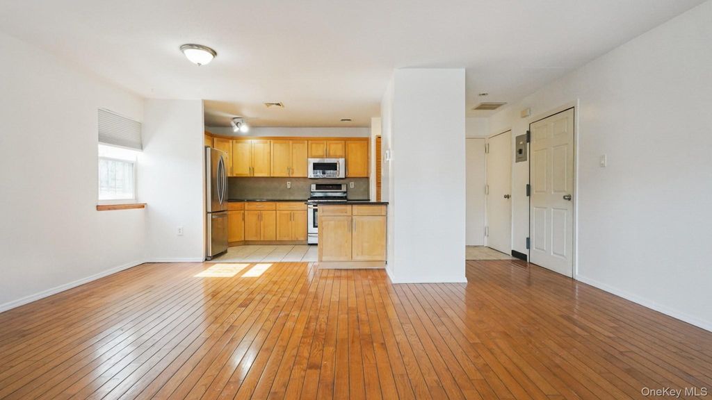 Photo of 896 Union Avenue #B, Bronx, NY 10459 (MLS # 963948)