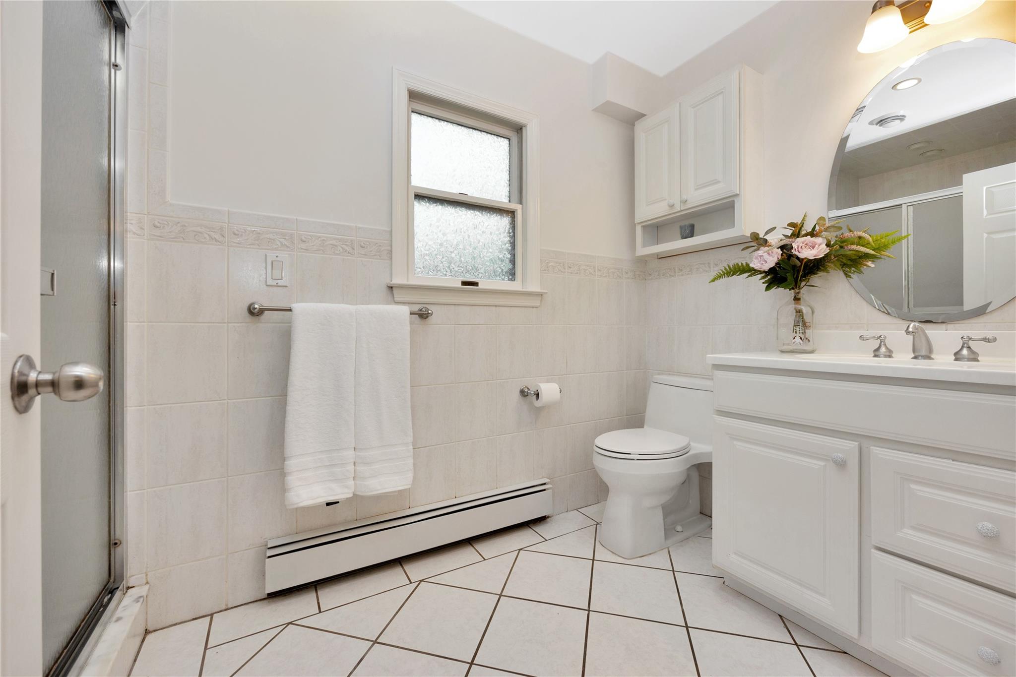 44 Geranium Avenue, Floral Park, New York image 27