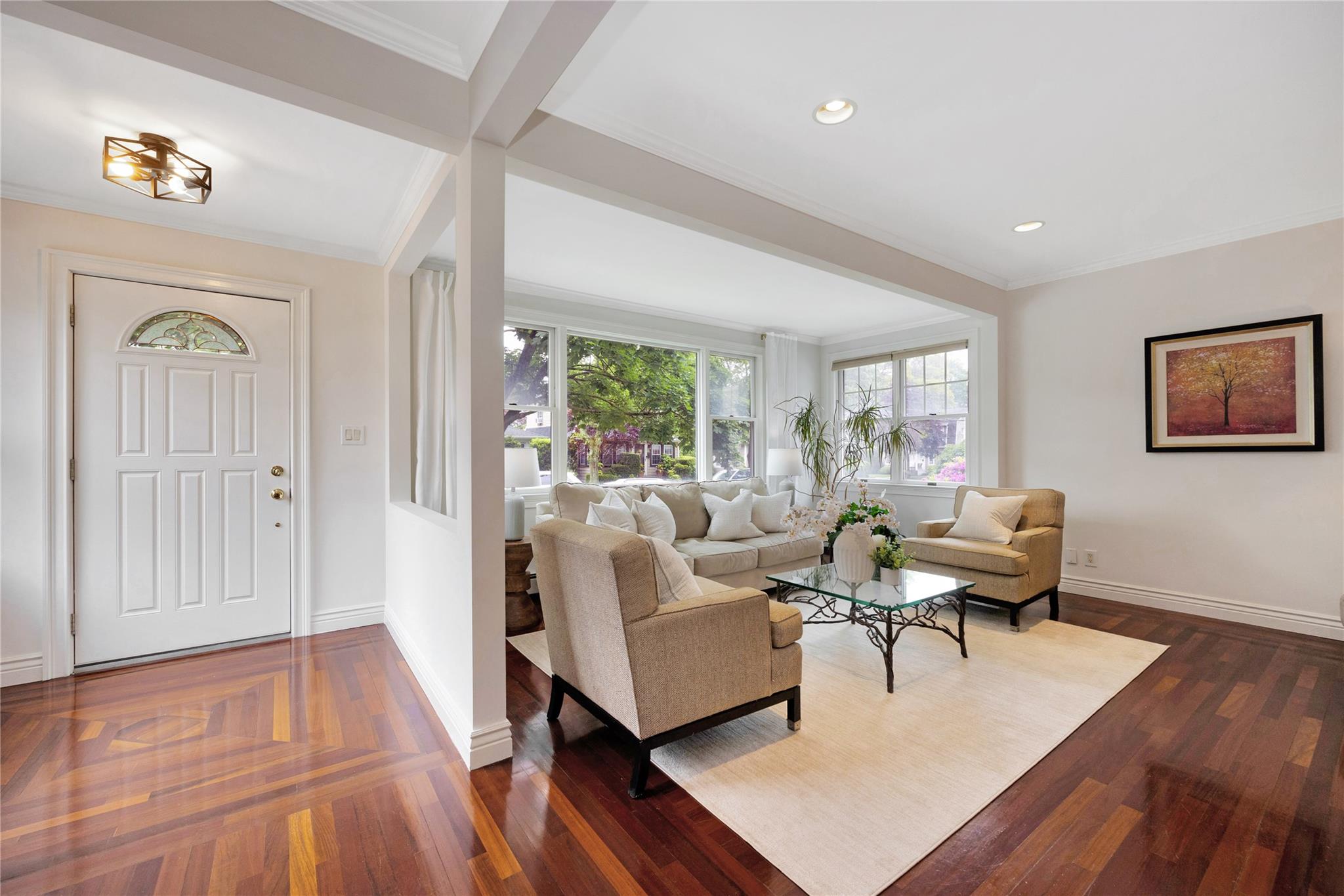 44 Geranium Avenue, Floral Park, New York image 12
