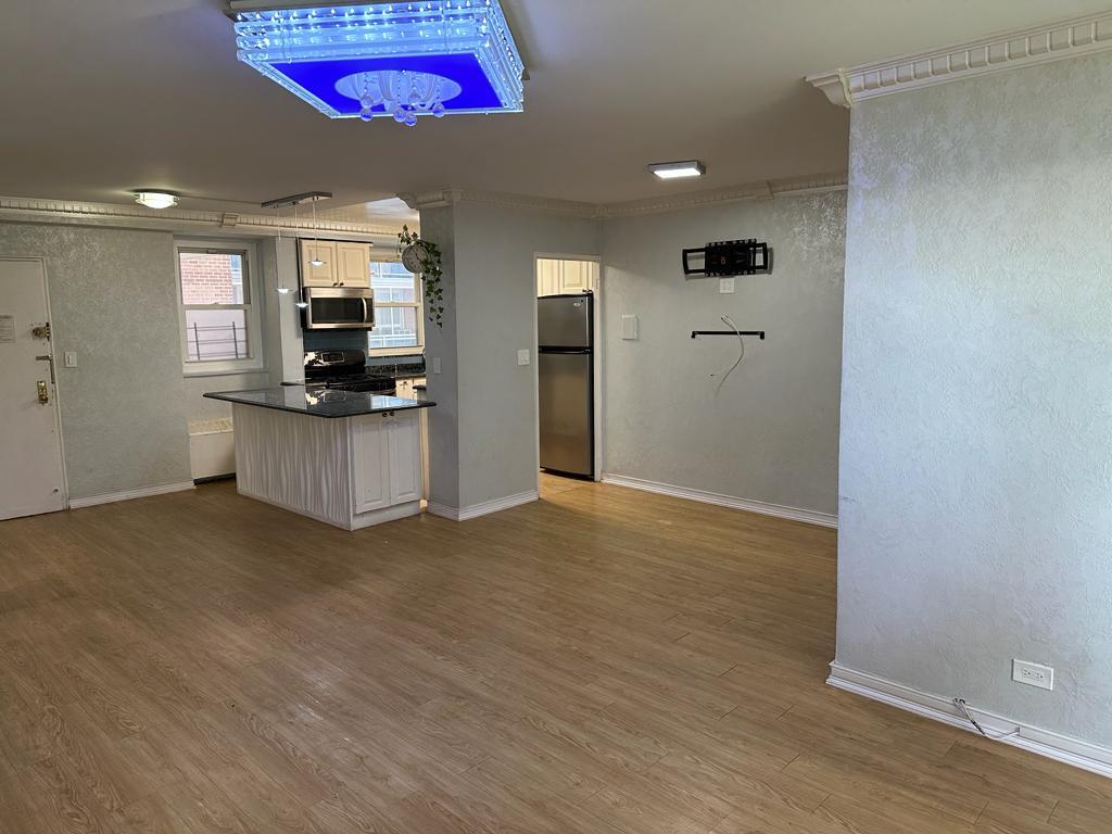 97-40 62 Drive 7J