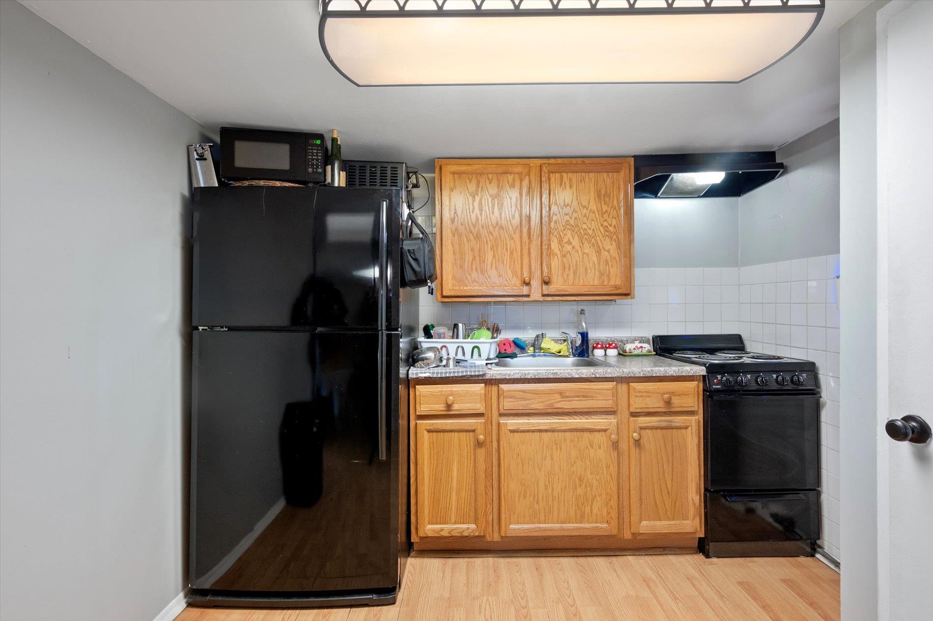 491 Secatogue Avenue, Farmingdale, New York image 26