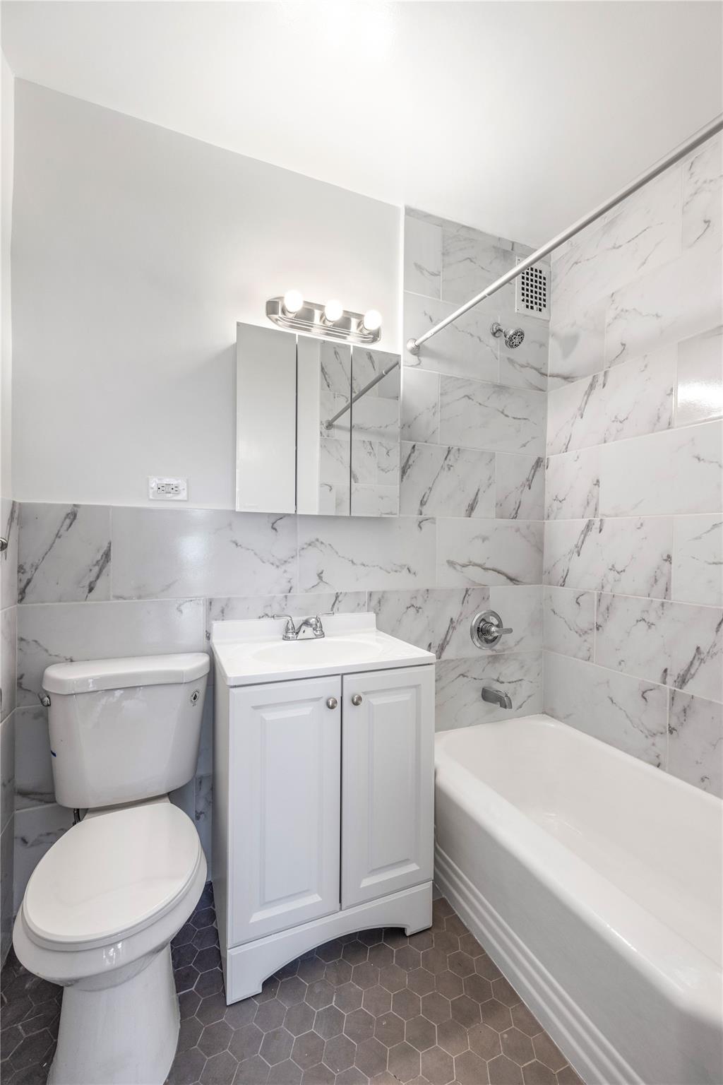 3850 Hudson Manor Terrace #4GW, Bronx, New York image 12