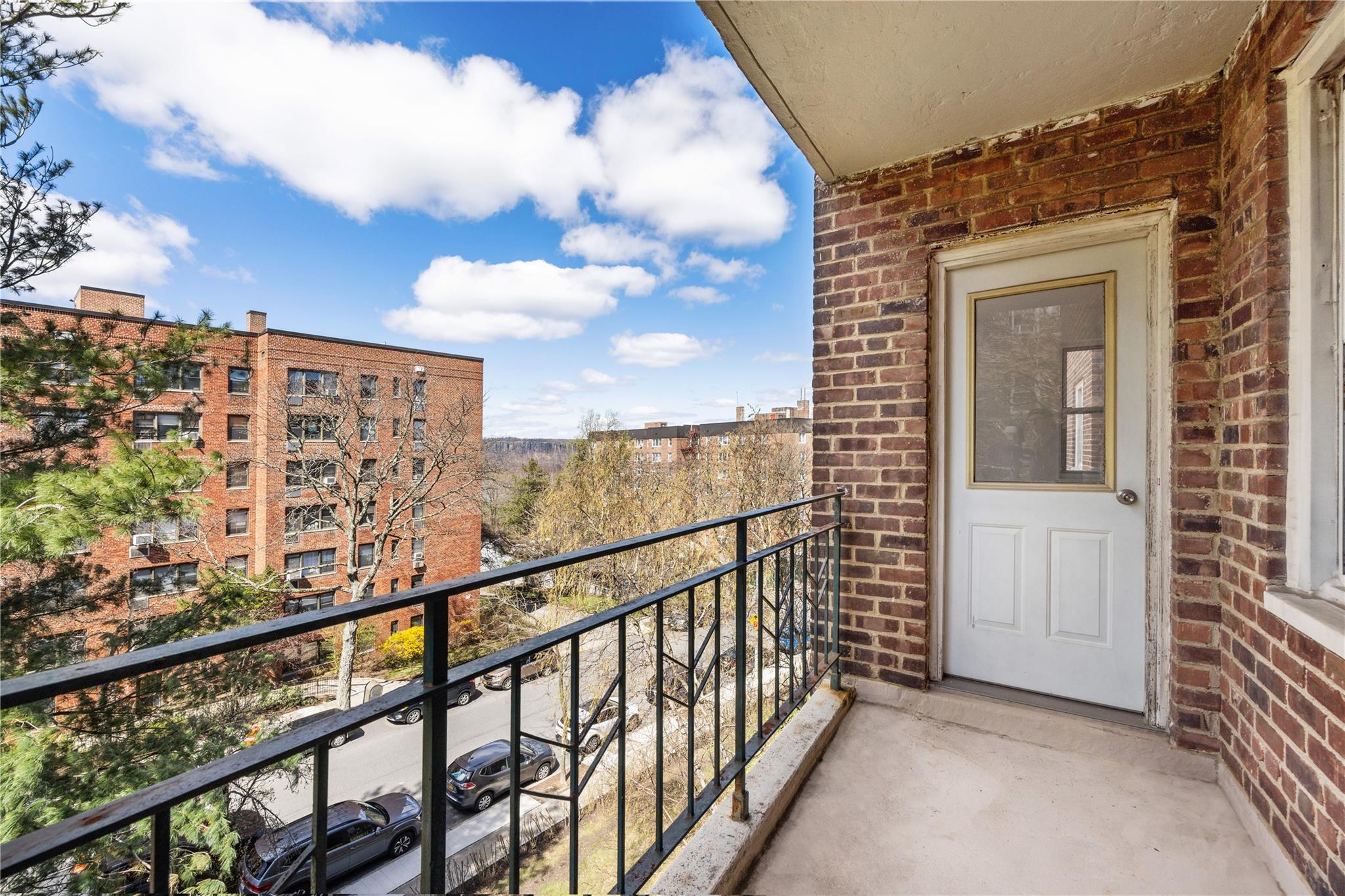 3850 Hudson Manor Terrace #4GW, Bronx, New York image 4