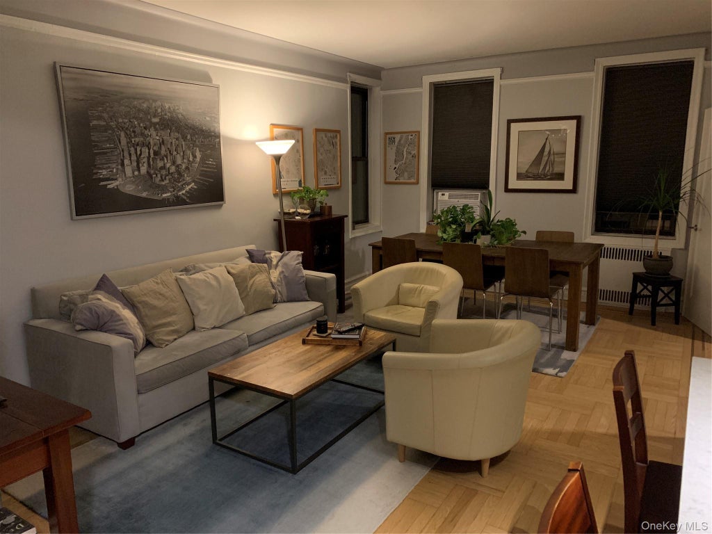 Photo of 11021 73rd Road #4G, Forest Hills, NY 11375 (MLS # 1064022)
