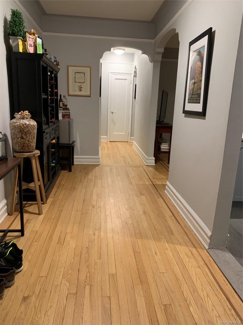 Photo of 11021 73rd Road #4G, Forest Hills, NY 11375 (MLS # 1064022)