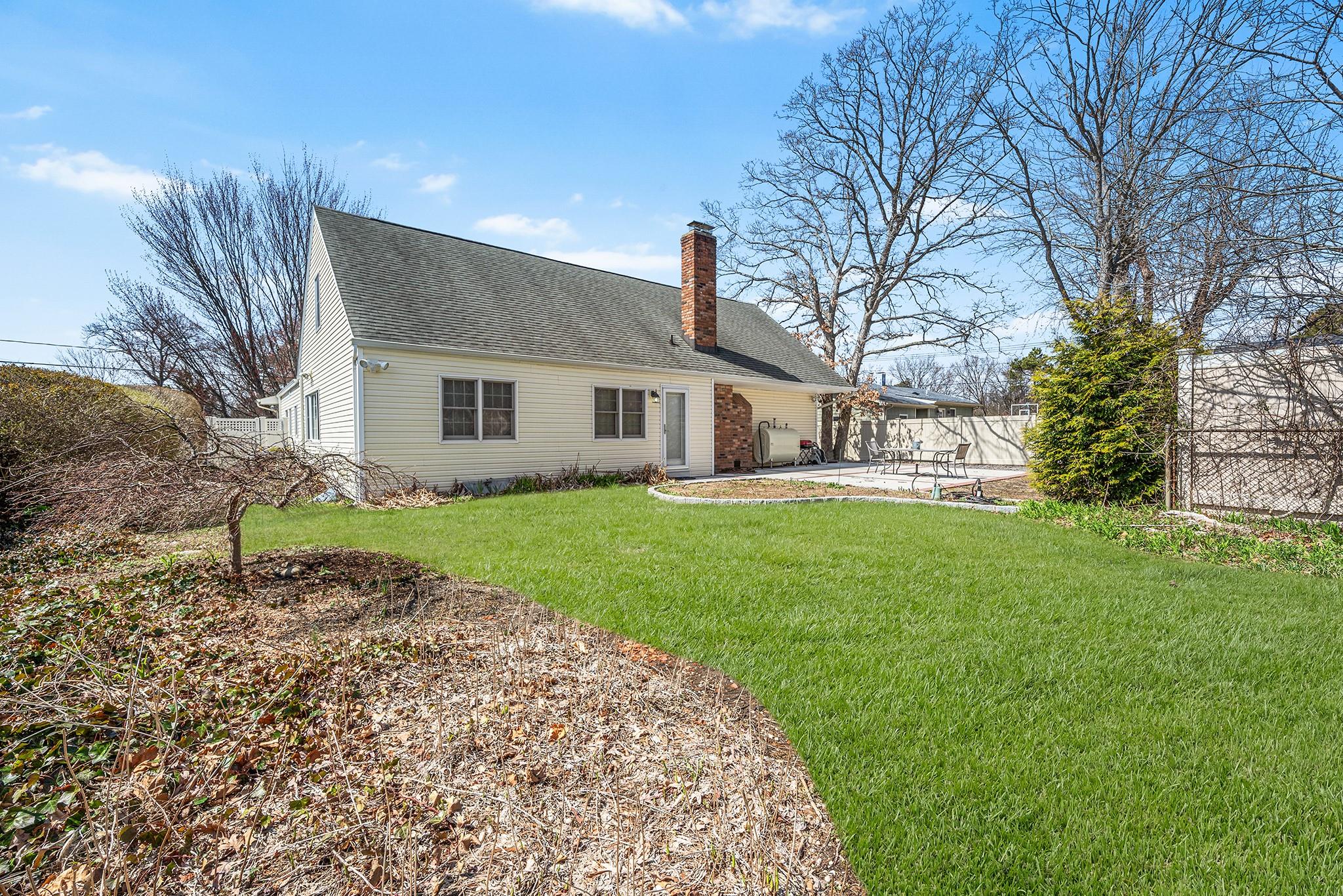 95 Hudson Avenue, Brentwood, New York image 22