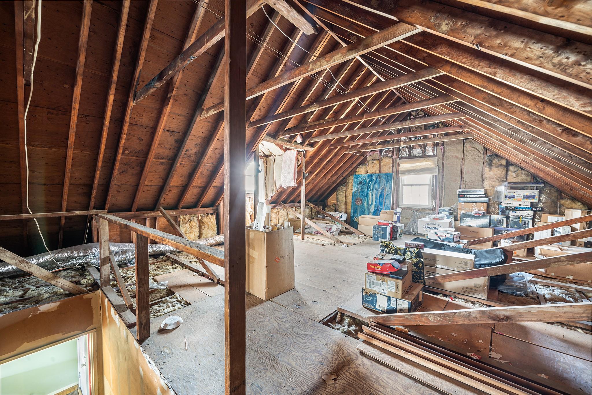 95 Hudson Avenue, Brentwood, New York image 16