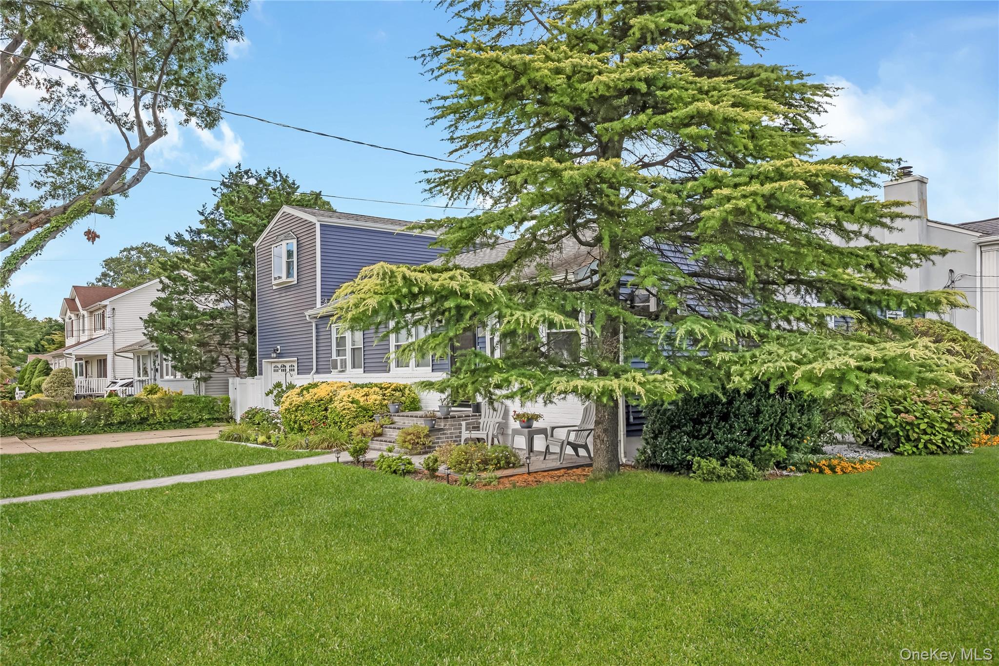108 Woods Avenue - Photo 3