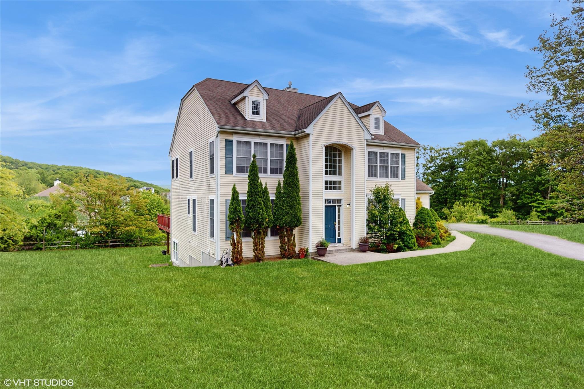 3 Caledonia Circle