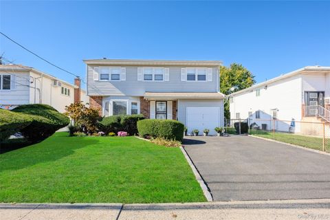 461 N Newbridge Road Levittown NY 11756