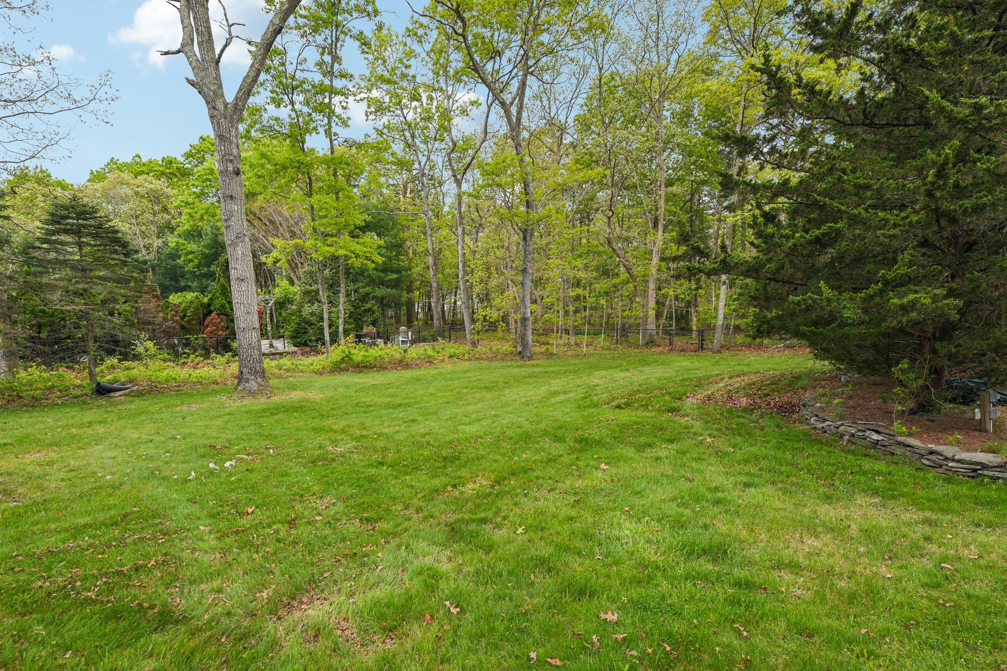 3 Wilderness Court, Manorville, Florida image 25