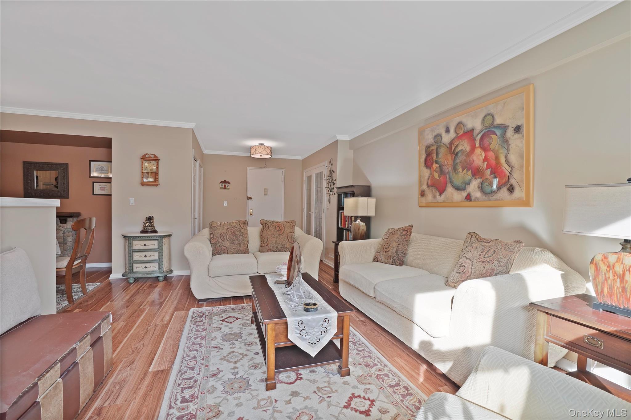 30 E Hartsdale Avenue #3K