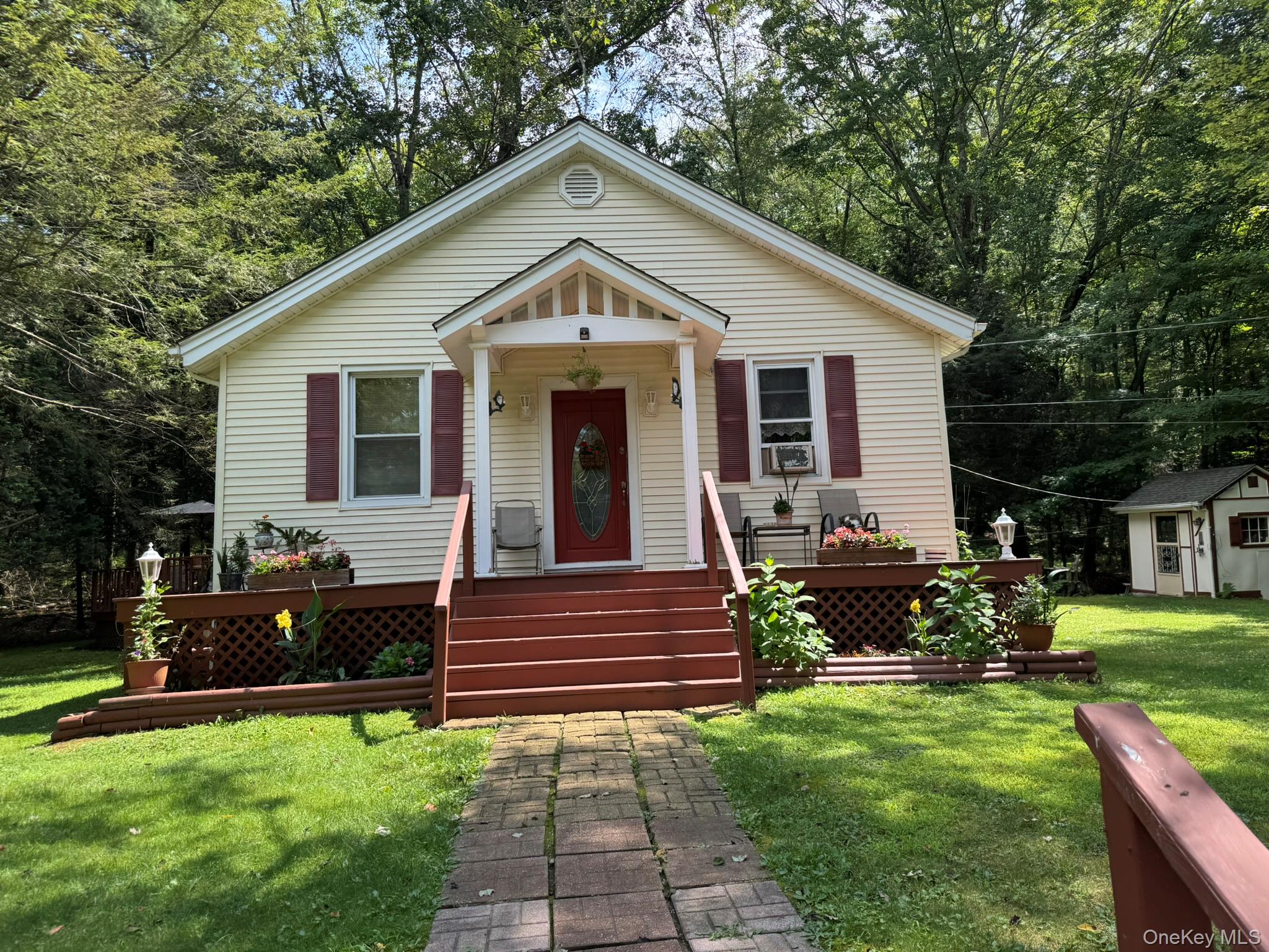 370 Starlight Road