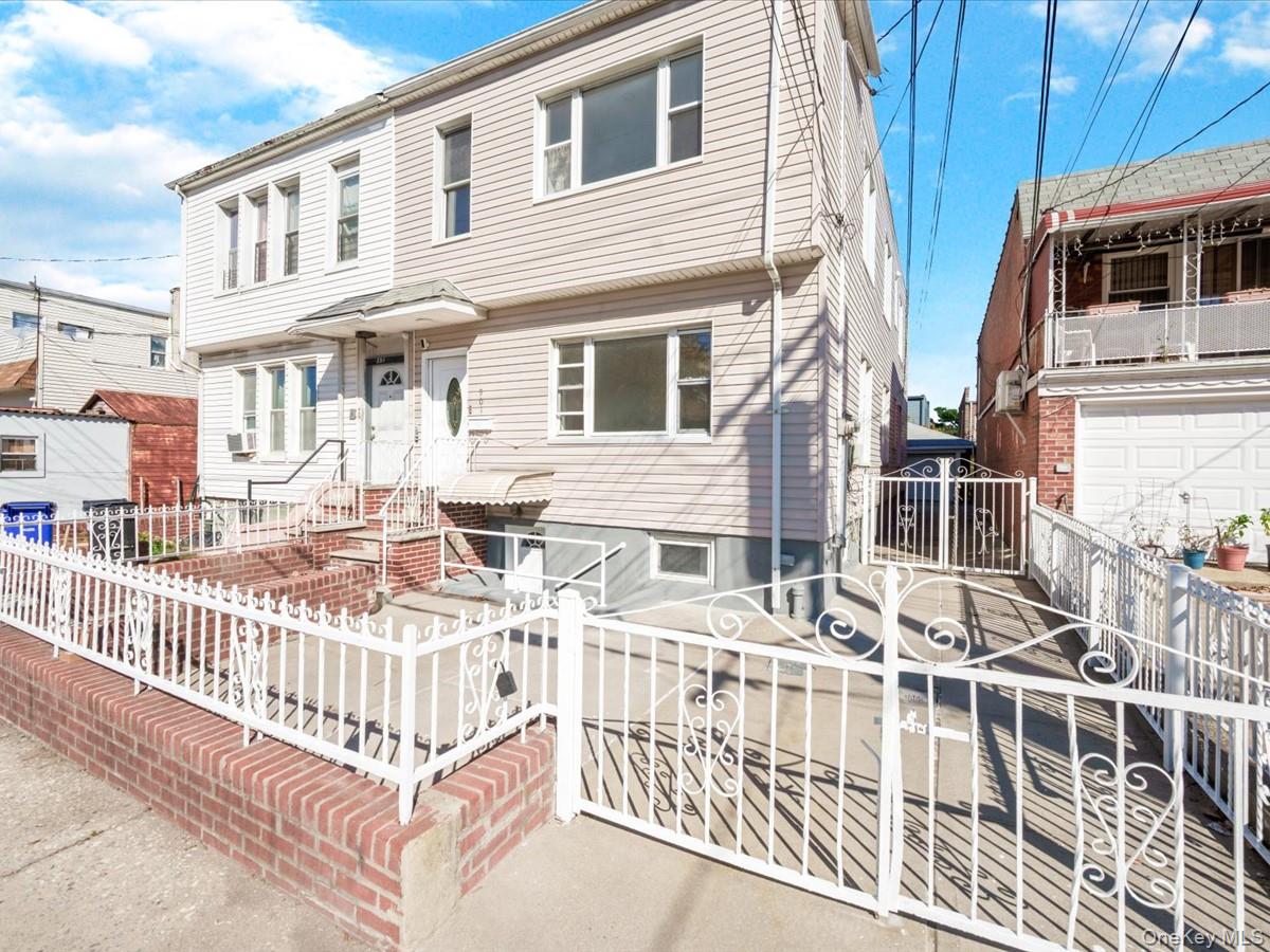 901 E 98th Street
