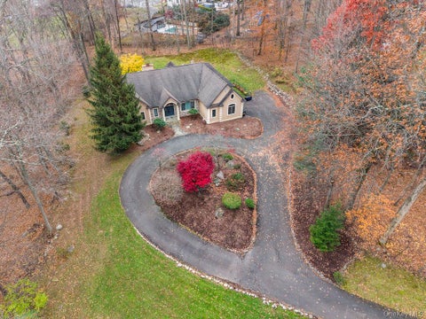 Homes For Sale - 16 S De Baun Avenue<br/> Airmont, NY 10901