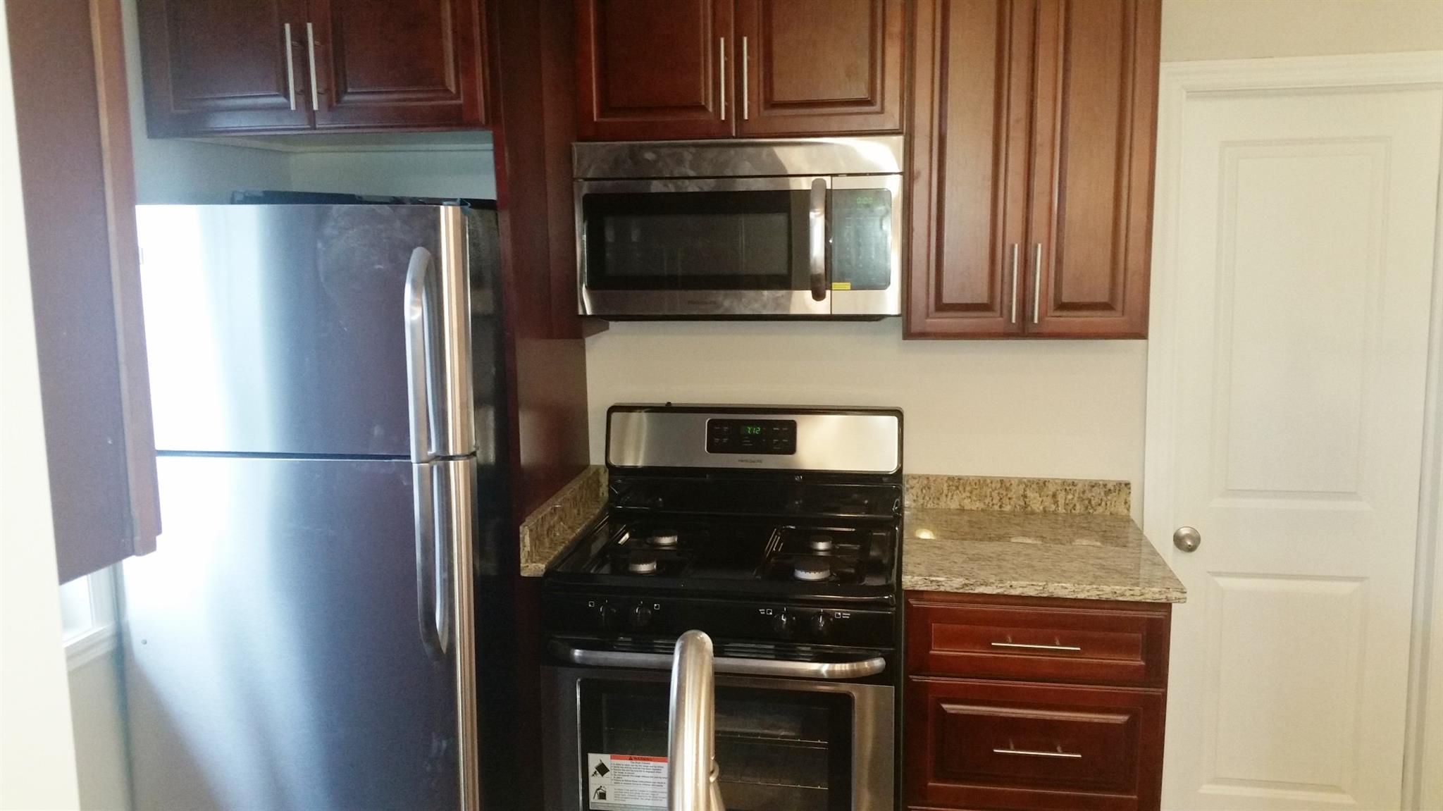 Long Beach, New York 11561, United States, 3 Bedrooms Bedrooms, ,2 BathroomsBathrooms,Residential,Active,106386