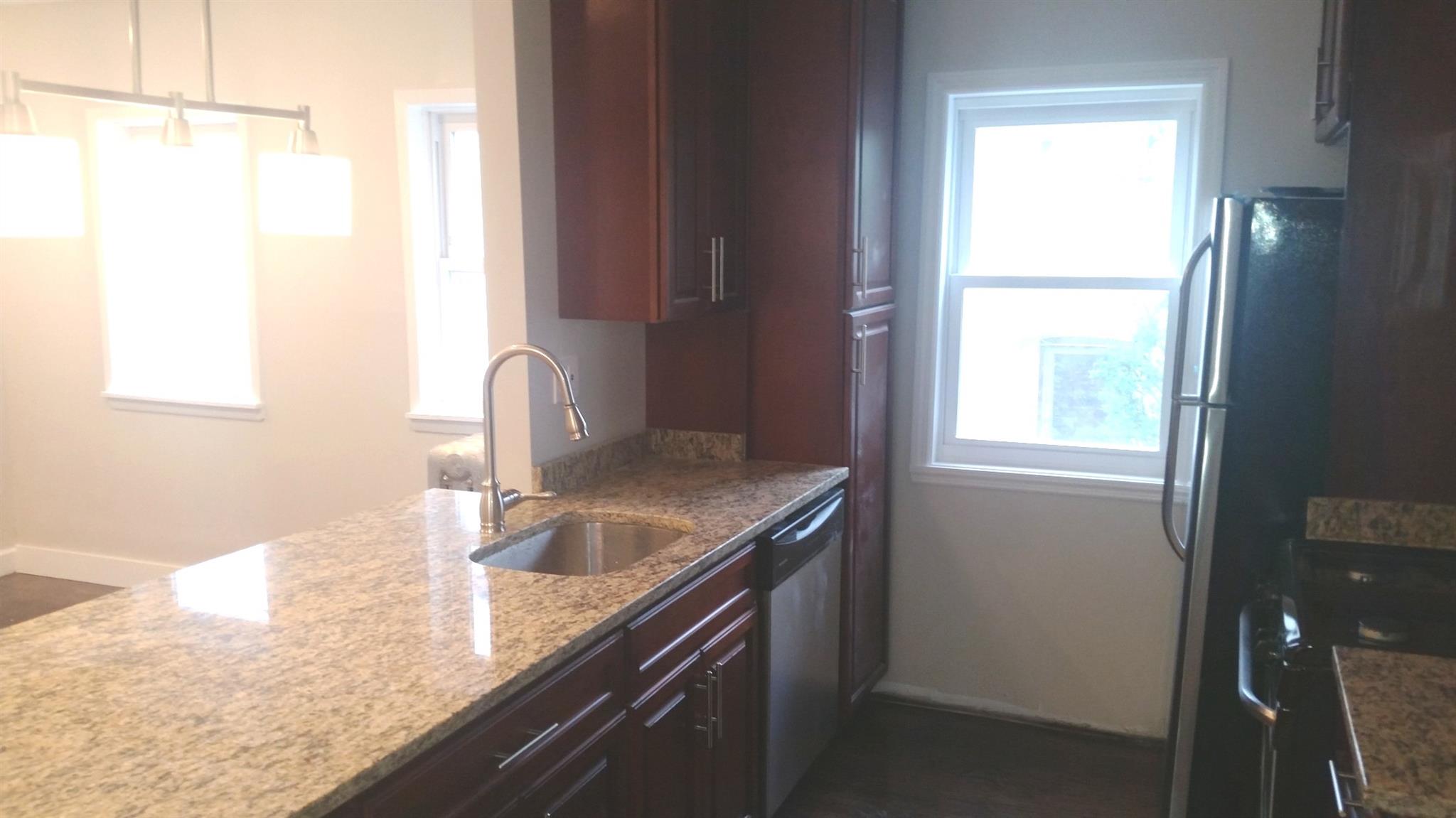 Long Beach, New York 11561, United States, 3 Bedrooms Bedrooms, ,2 BathroomsBathrooms,Residential,Active,106386