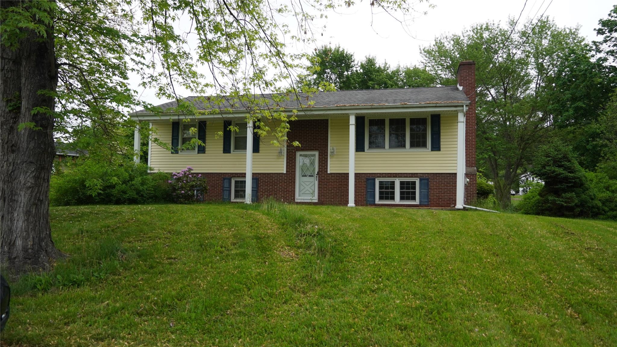 15 Sabra Lane, Wappingers Falls, New York image 1