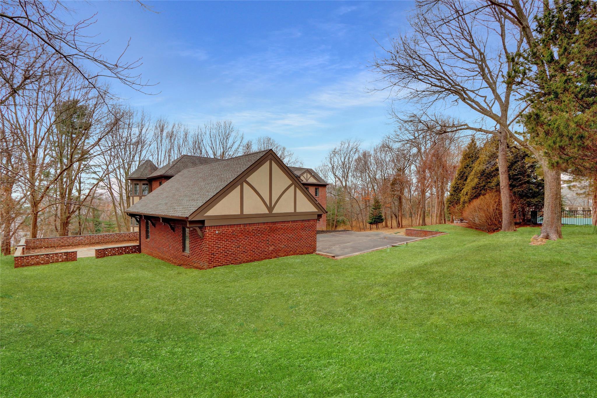 117 Centre Island Road, Centre Island, New York image 47