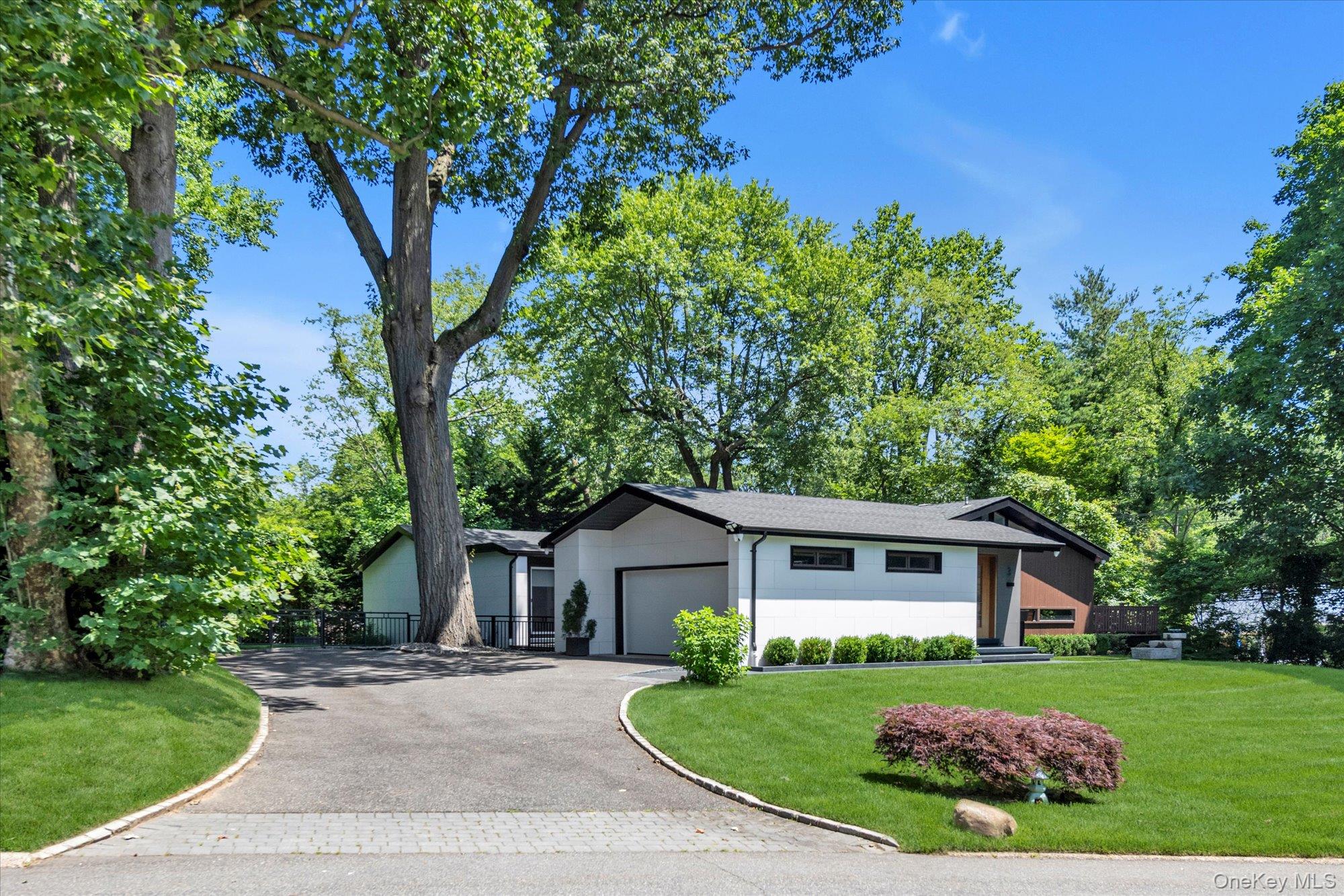 3 Horseshoe Lane