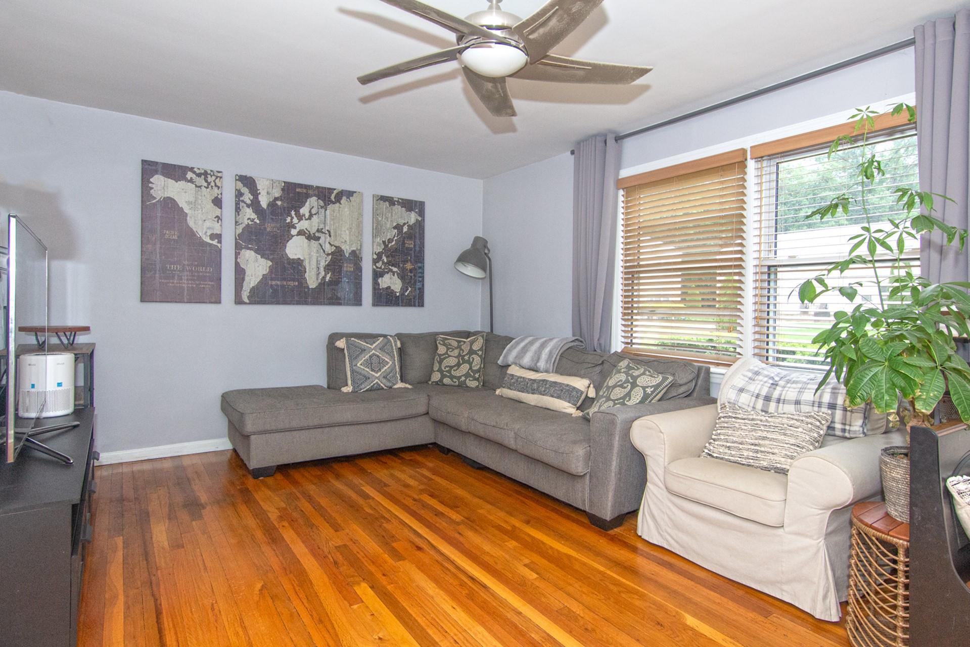 251-10 71 Road Rd #30A, Bellerose, New York image 7