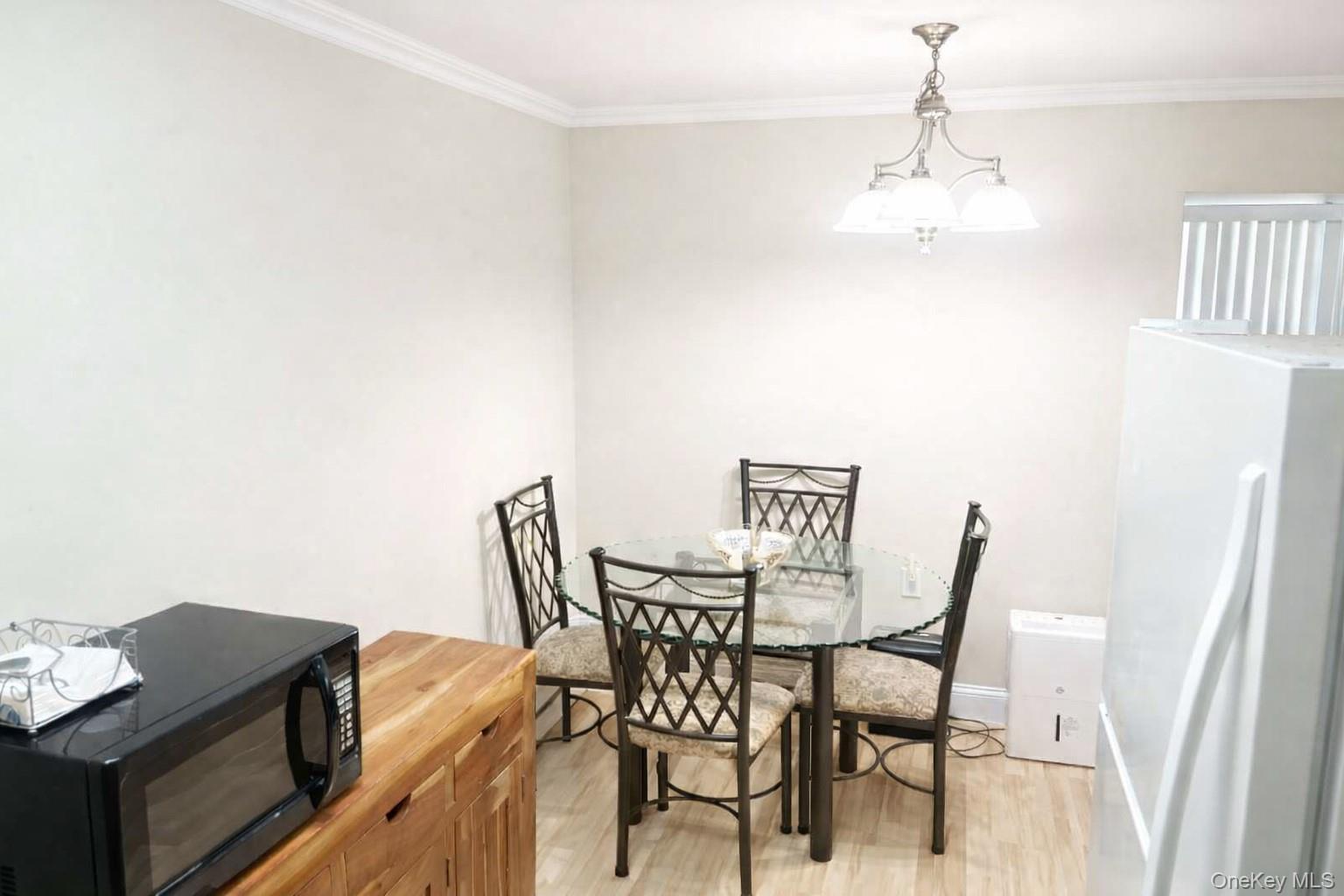 395 Woodbridge Drive C