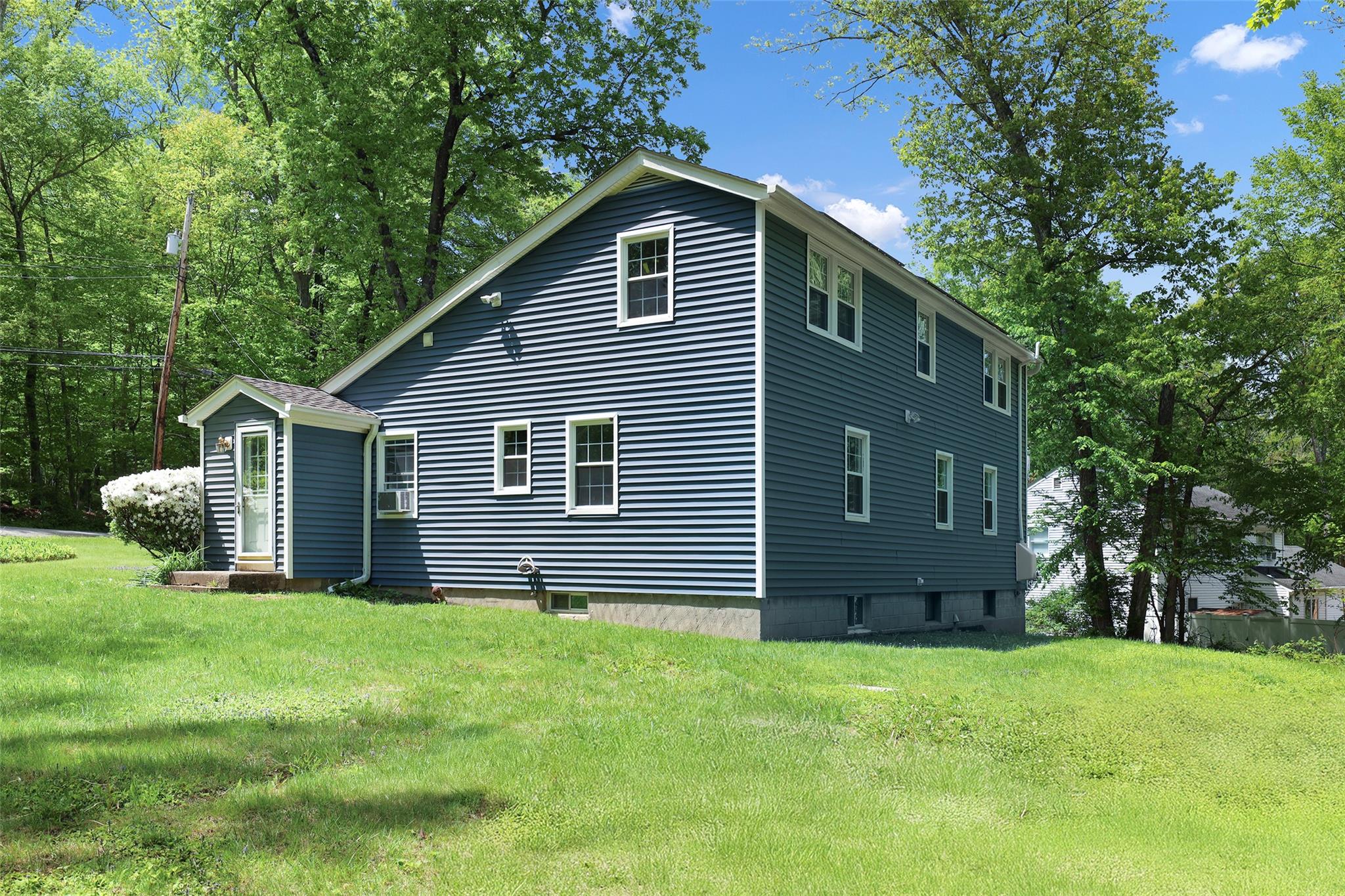 23 Entrance Way, Purdys, New York image 35