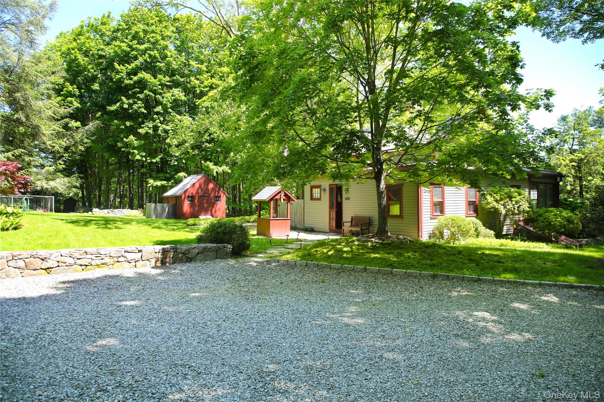 South Salem, New York 10590, United States, 3 Bedrooms Bedrooms, ,2 BathroomsBathrooms,Residential,Active,152209