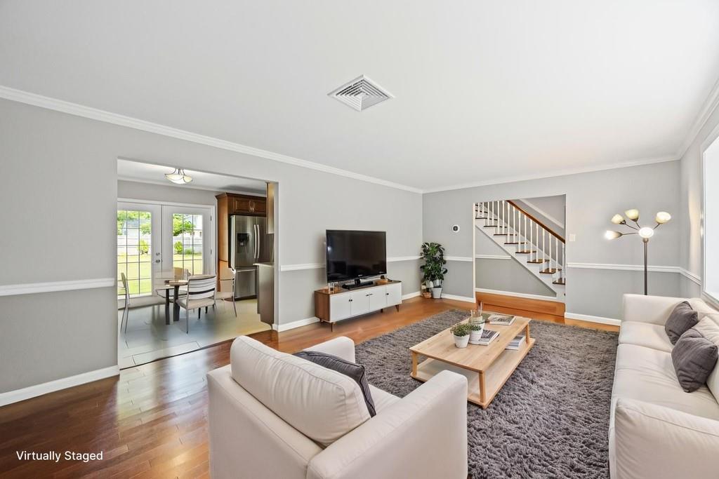 9 Welbourn Lane, Coram, New York image 2