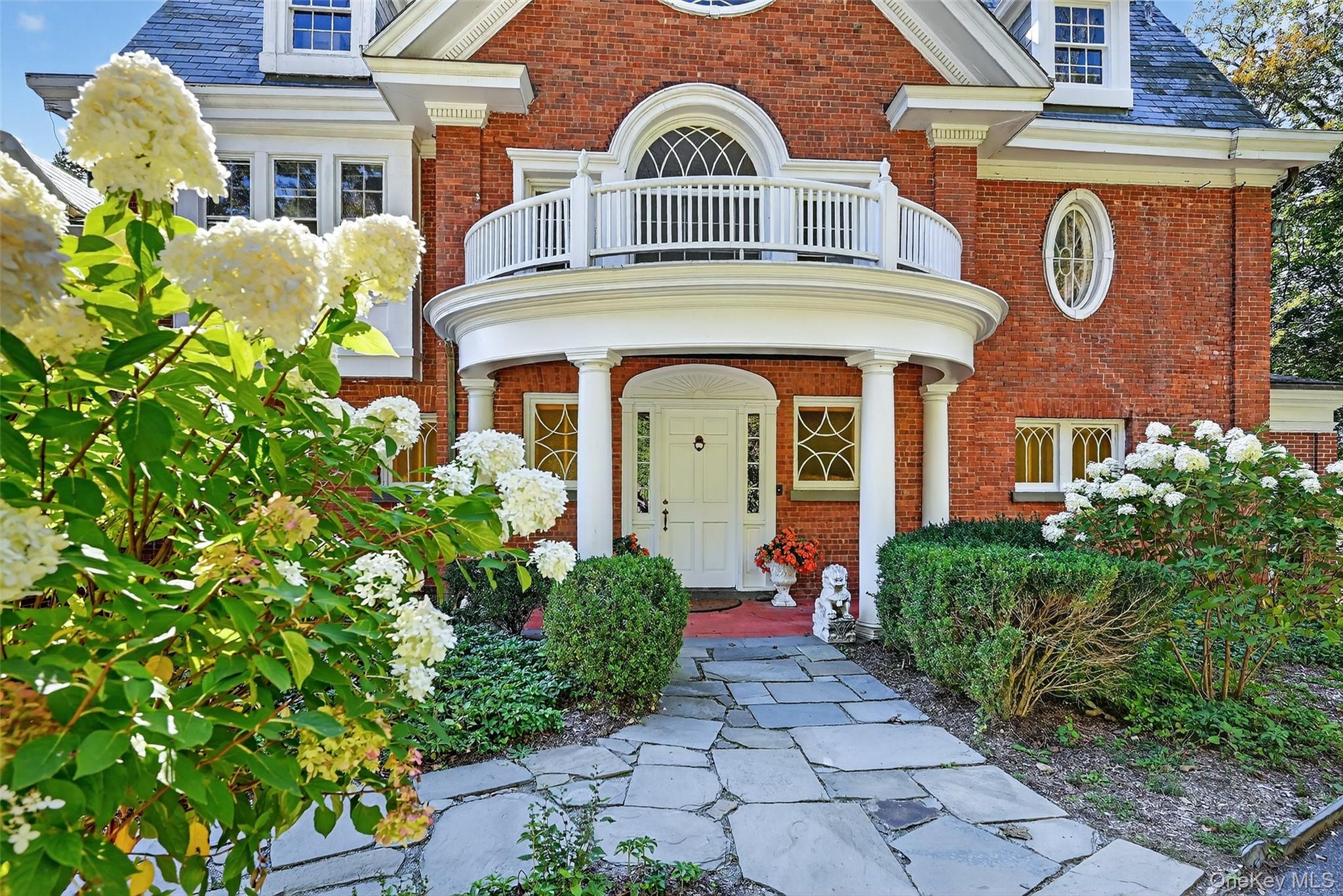 74 Tower Hill Loop E