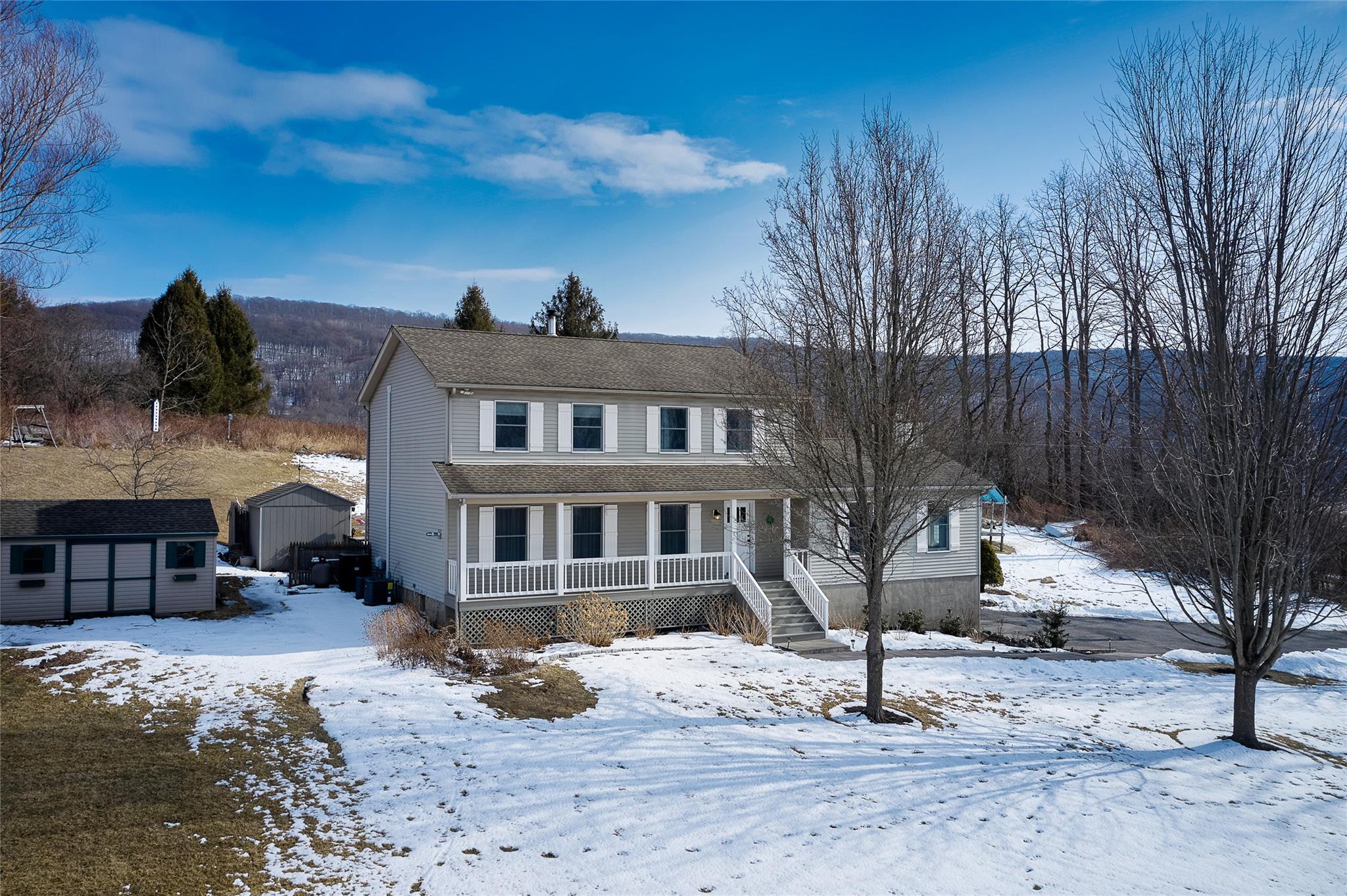 Frog Hollow Road, Poughquag, New York - 3 Bedrooms  
3 Bathrooms - 