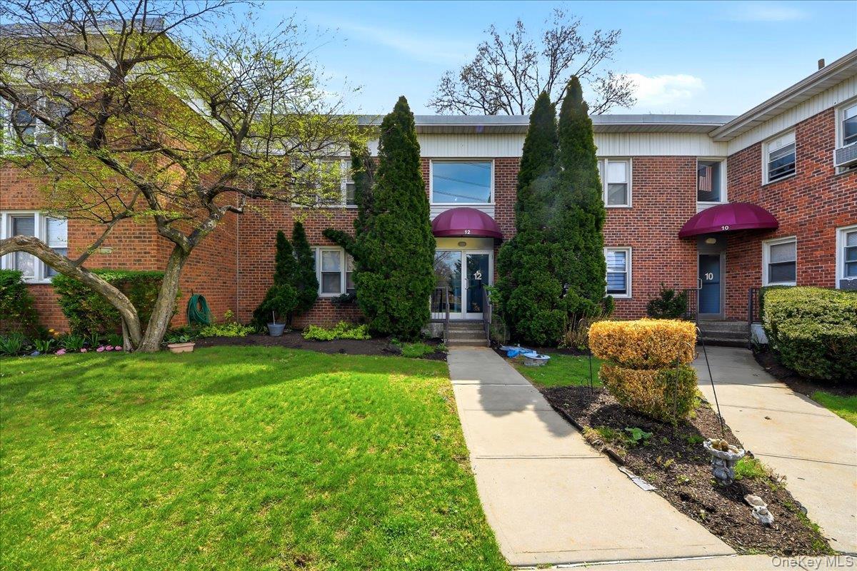 12 Wainwright Avenue 1B