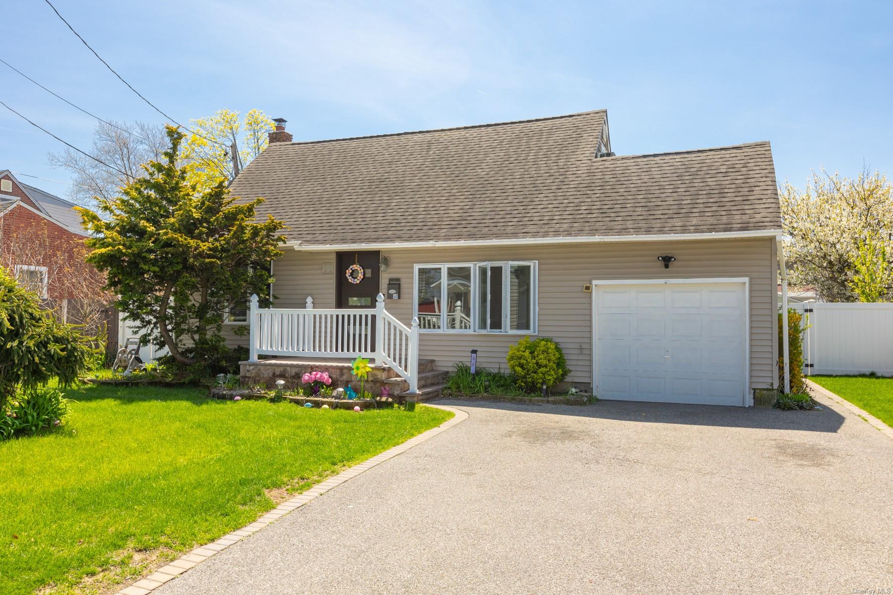 MLS: LP1439569
