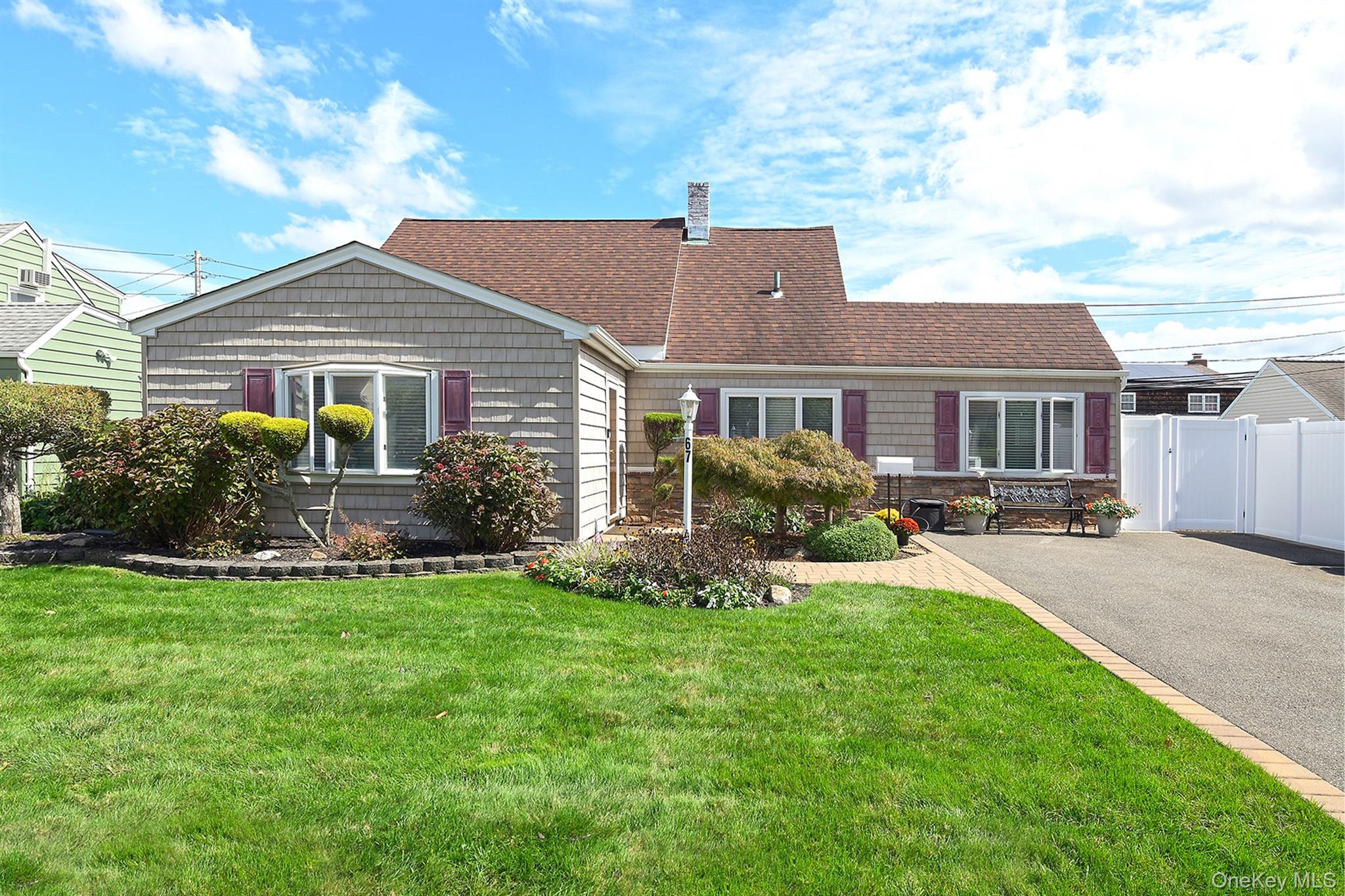 67 Wolcott Road