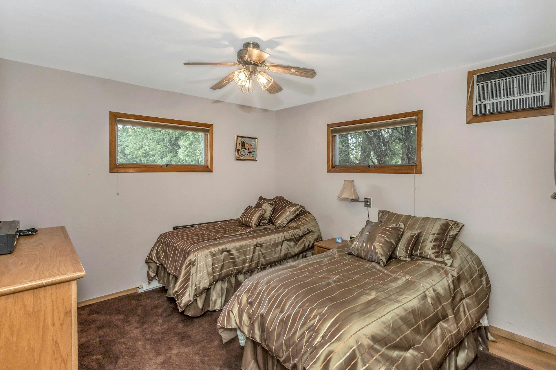 25 Mitchell Avenue, Plainview, New York image 14