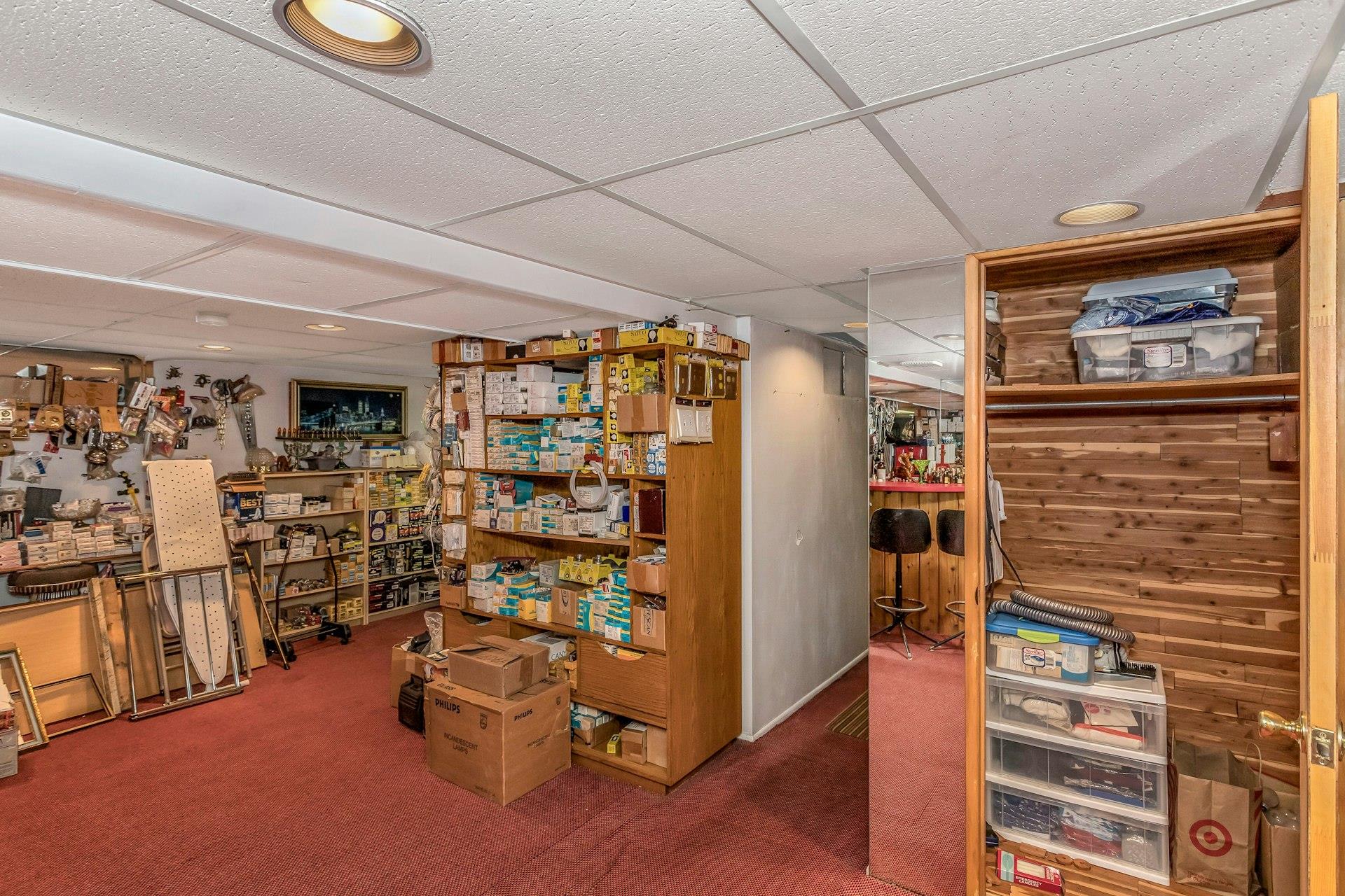 25 Mitchell Avenue, Plainview, New York image 22