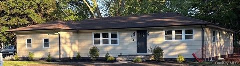 Homes For Sale - 64 Lincoln Avenue<br/> Mastic Beach, NY 11951