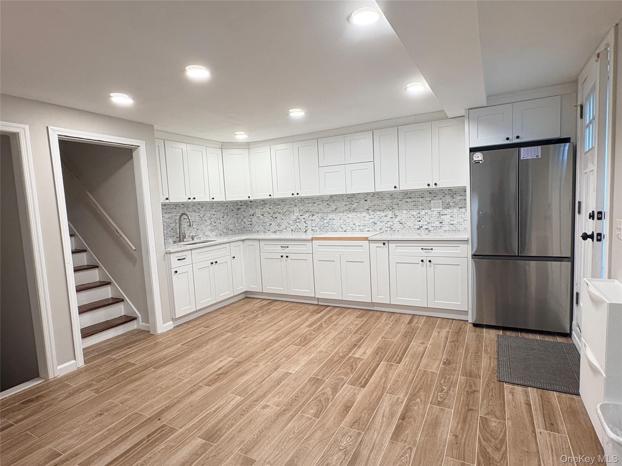 32 Garnet Lane