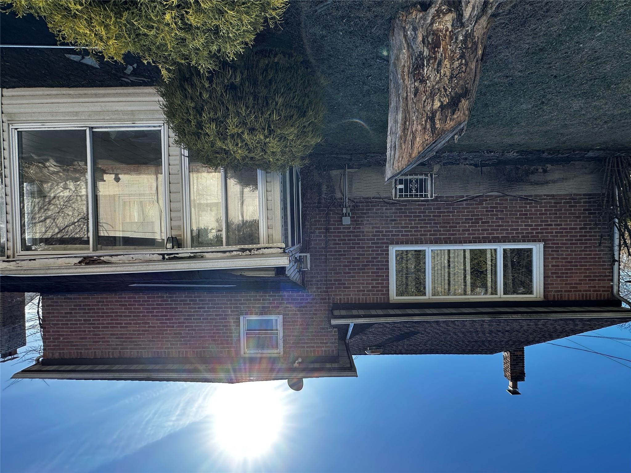827 Eastfield Road, Westbury, New York image 5