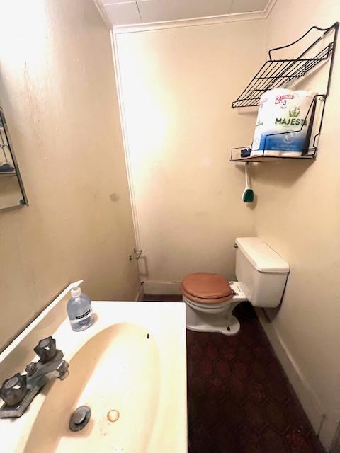 50 Lieper Street, Huntington Station, New York image 8