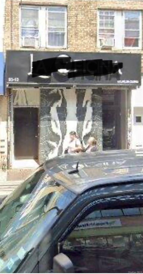 Photo of 9311 Roosevelt Avenue, Jackson Heights, NY 11372 (MLS # 929616) Photo of 9311 Roosevelt Avenue, Jackson Heights, NY 11372 (MLS # 929616)