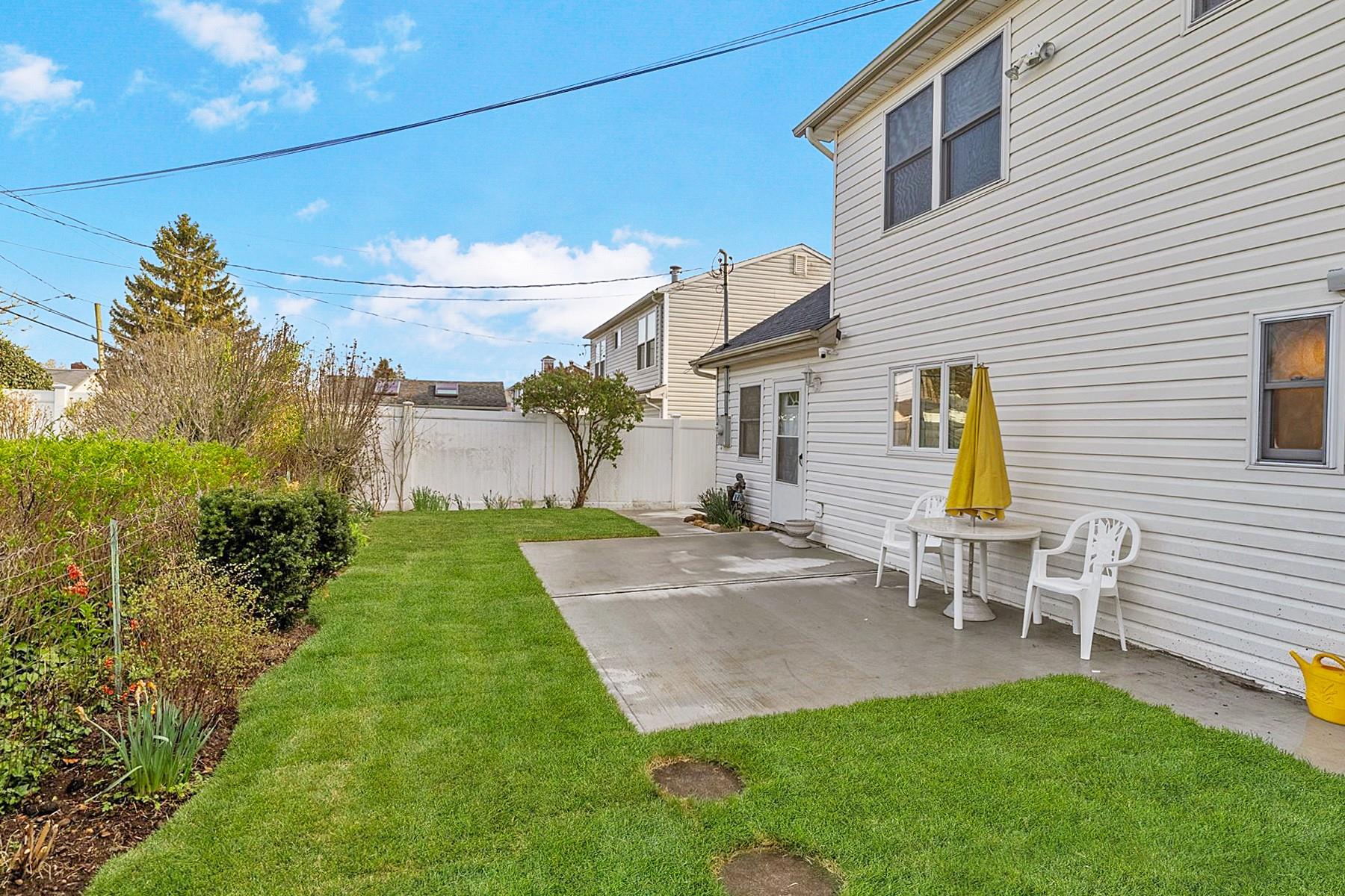 4203 Harriet Road, Bethpage, New York image 4